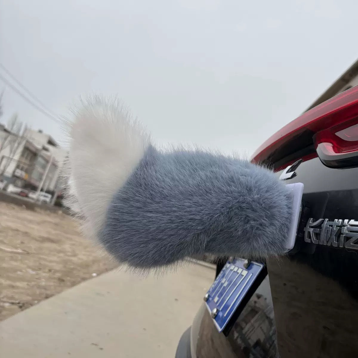 Tail Rush – Electric Wagging Fur Tail for Car & Bike | Voice & Remote Control